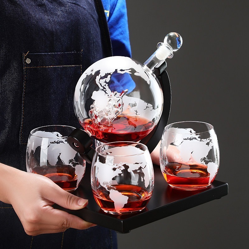 Dekoracyjny zestaw karafki do  – Home Bar Set recenzja i cena